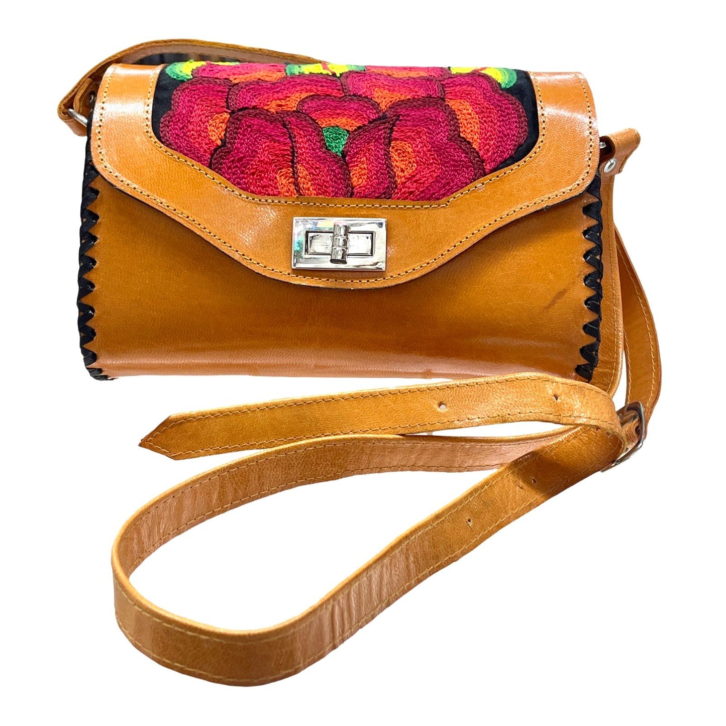 Bolsa artesanal hecha a mano