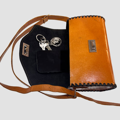 Bolsa artesanal hecha a mano